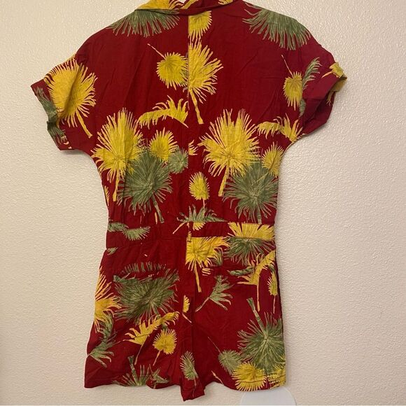 Free People Malibu tropical Island Romper jumpsuit Red cotton button front S - Picture 5 of 14